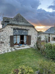Hébergement vacances à Najac